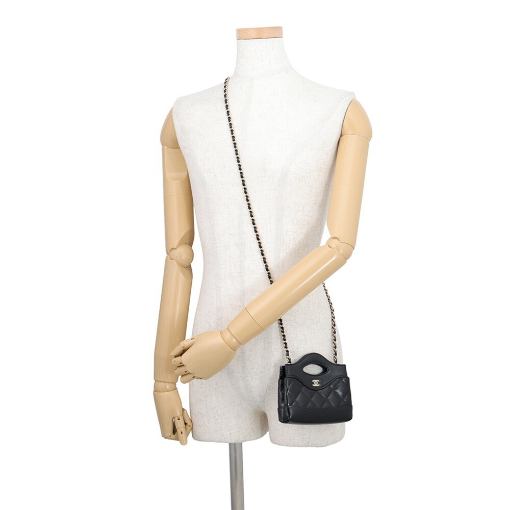 CHANEL Bag - Picture 4 of 13